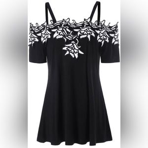 Beautiful off shoulder top size L